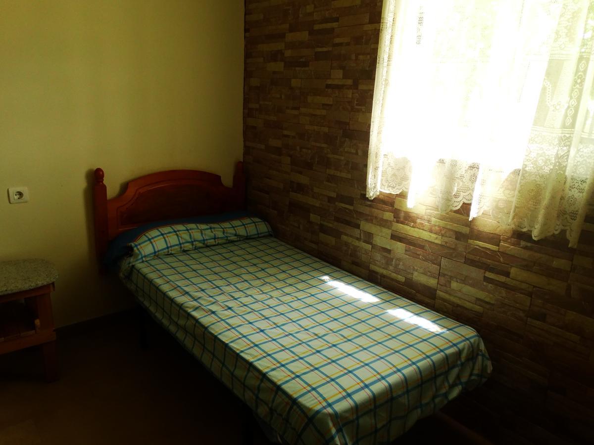 Albergue Santa Ana ซาน มาร์ติน เดล กามิโน ภายนอก รูปภาพ